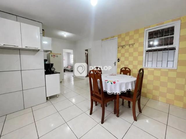 Casa / Sobrado para Venda em Biguaçu/SC Rio Caveiras 2 Quartos