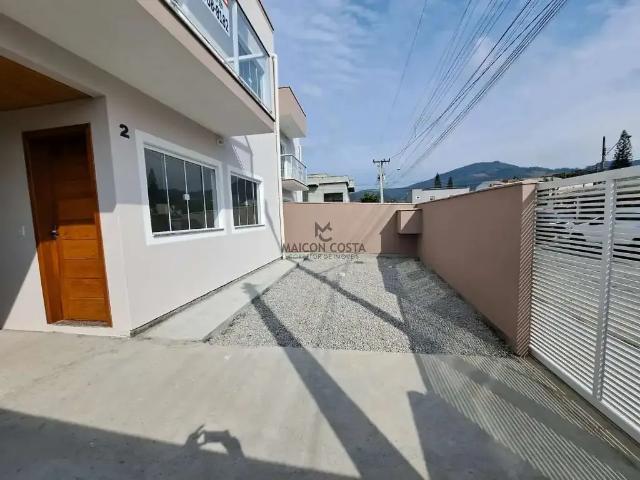 Casa / Sobrado para Venda em Biguaçu/SC Rio Caveiras 3 Quartos