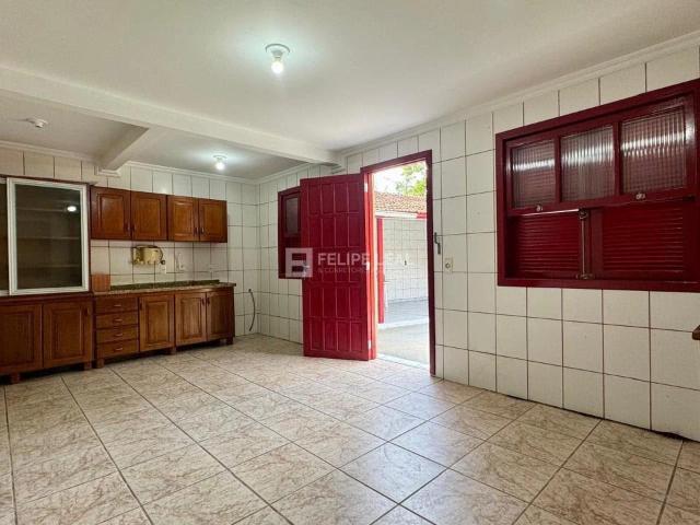 Casa / Sobrado para Venda em Biguaçu/SC Rio Caveiras 3 Quartos