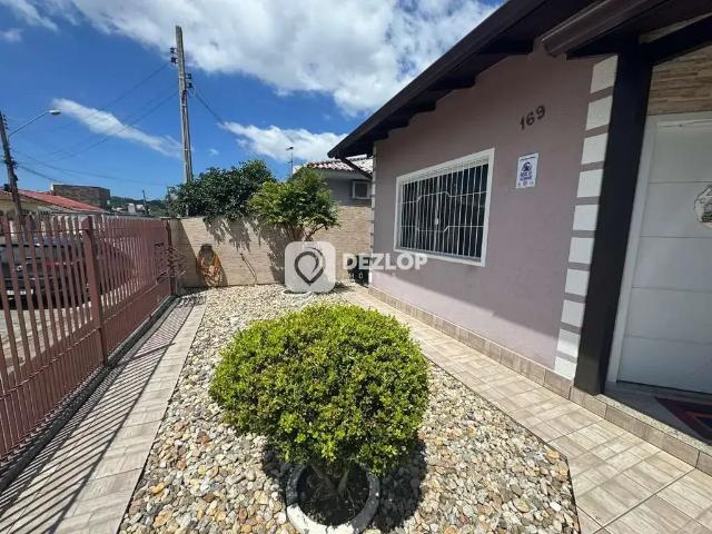 Casa / Sobrado para Venda em Biguaçu/SC Rio Caveiras 4 Quartos