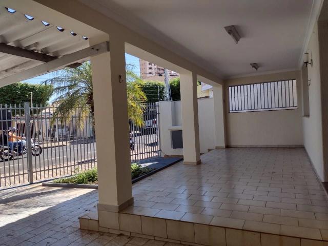 Casa / Sobrado para Venda em Birigui/SP Centro 2 Quartos