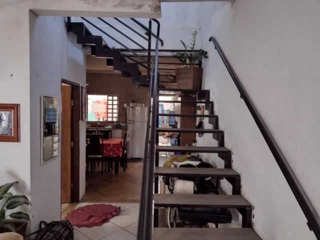 Casa / Sobrado para Venda em Birigui/SP Quemil 3 Quartos