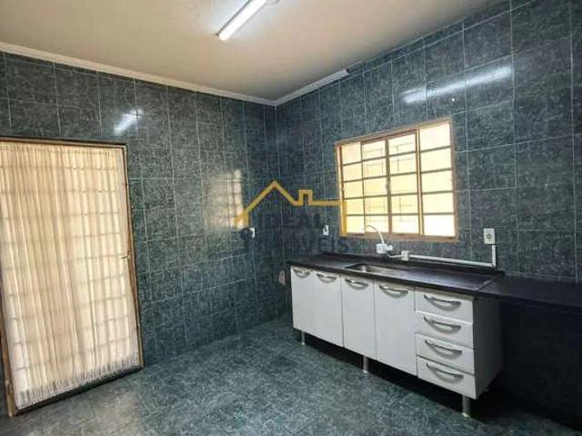 Casa / Sobrado para Venda em Birigui/SP Quemil