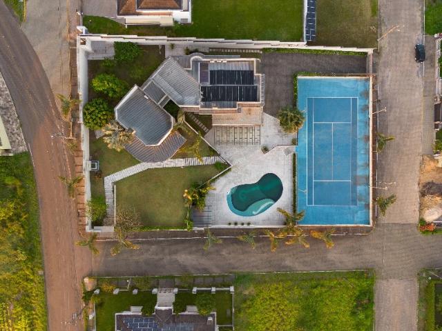 Casa / Sobrado para Venda em Bom Princípio/RS Centro 4 Quartos