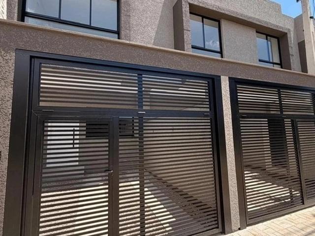 Casa / Sobrado para Venda em Bombinhas/SC Bombas 2 Quartos