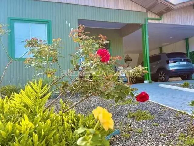 Casa / Sobrado para Venda em Bombinhas/SC Bombas 2 Quartos