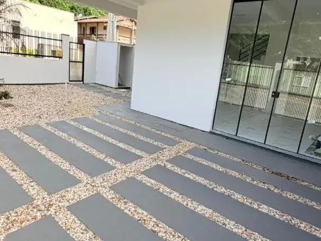 Casa / Sobrado para Venda em Bombinhas/SC Bombas