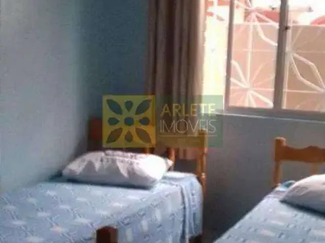 Casa / Sobrado para Venda em Bombinhas/SC Centro 3 Quartos