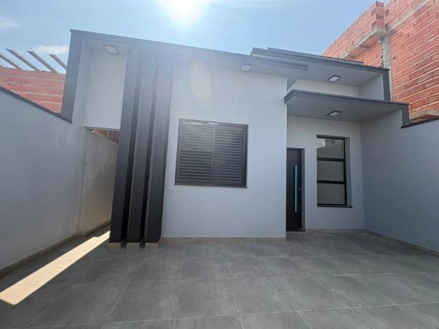 Casa / Sobrado para Venda em Boituva/SP Parque Campestre 2 Quartos