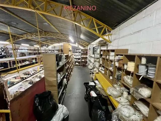 Casa / Sobrado para Venda em Borda da Mata/MG Centro 3 Quartos