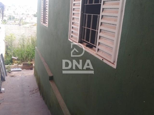 Casa / Sobrado para Venda em Botucatu/SP Centro 3 Quartos