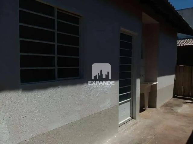 Casa / Sobrado para Venda em Botucatu/SP Conjunto Habitacional Flora Rica 2 Quartos
