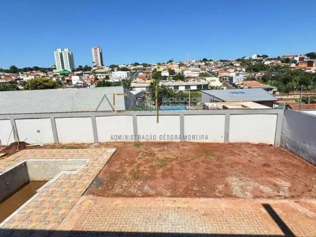 Casa / Sobrado para Venda em Botucatu/SP Jardim Regina 3 Quartos