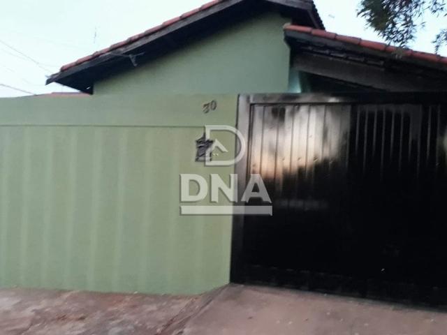 Casa / Sobrado para Venda em Botucatu/SP Parque Residencial Nazaré 3 Quartos