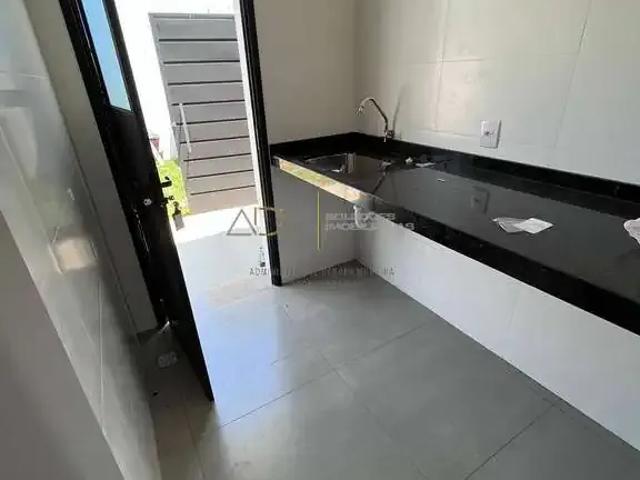 Casa / Sobrado para Venda em Botucatu/SP Residencial Parque Laguna II 3 Quartos