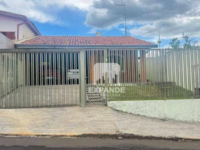 Casa / Sobrado para Venda em Botucatu/SP Vila Assumpção 4 Quartos