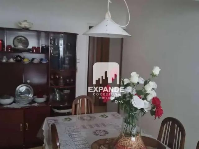 Casa / Sobrado para Venda em Botucatu/SP Vila Guimarães 5 Quartos