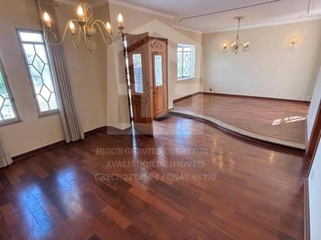 Casa / Sobrado para Venda em Botucatu/SP Vila dos Lavradores 3 Quartos