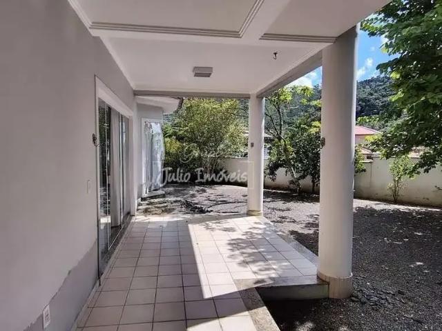 Casa / Sobrado para Venda em Botuverá/SC Centro 4 Quartos