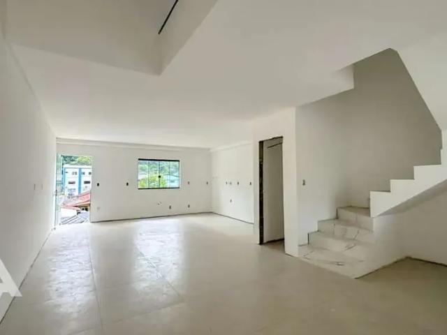 Casa / Sobrado para Venda em Blumenau/SC Água Verde 3 Quartos