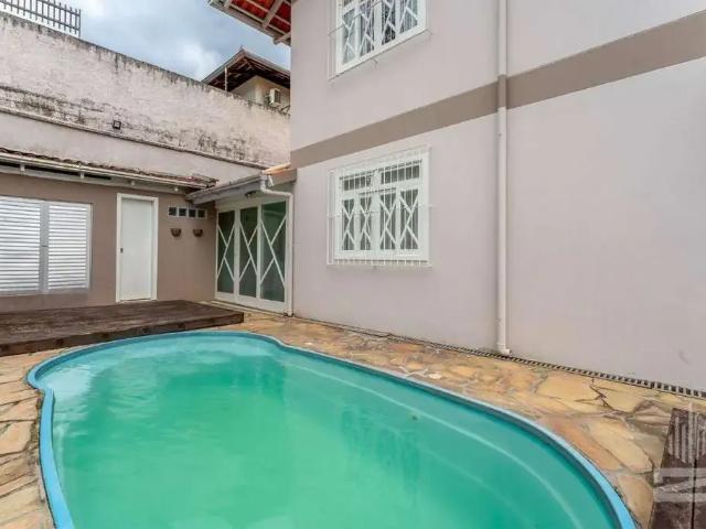 Casa / Sobrado para Venda em Blumenau/SC Água Verde 3 Quartos