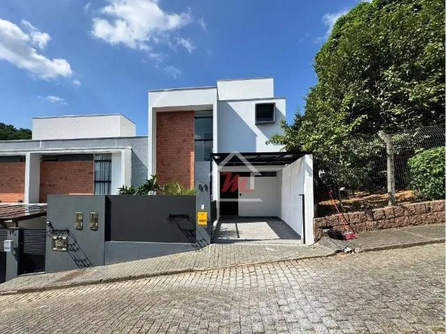 Casa / Sobrado para Venda em Blumenau/SC Água Verde 3 Quartos