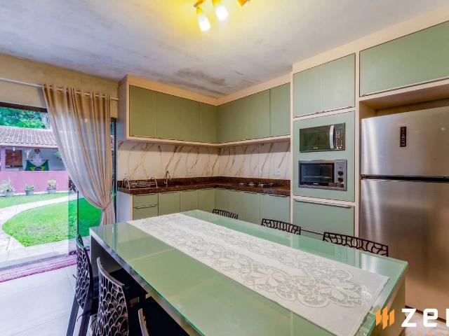 Casa / Sobrado para Venda em Blumenau/SC Água Verde 3 Quartos