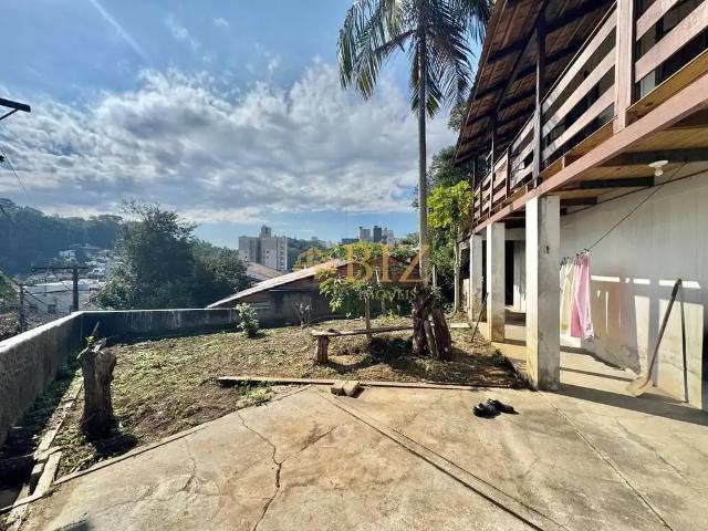 Casa / Sobrado para Venda em Blumenau/SC Água Verde 3 Quartos