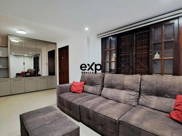 Casa / Sobrado para Venda em Blumenau/SC Água Verde 4 Quartos