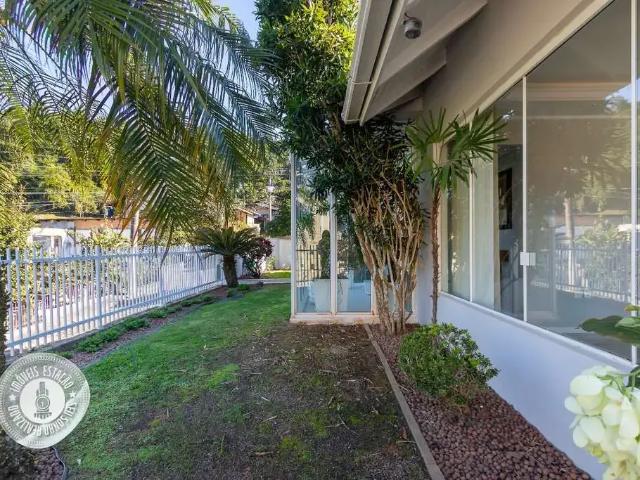 Casa / Sobrado para Venda em Blumenau/SC Centro 4 Quartos
