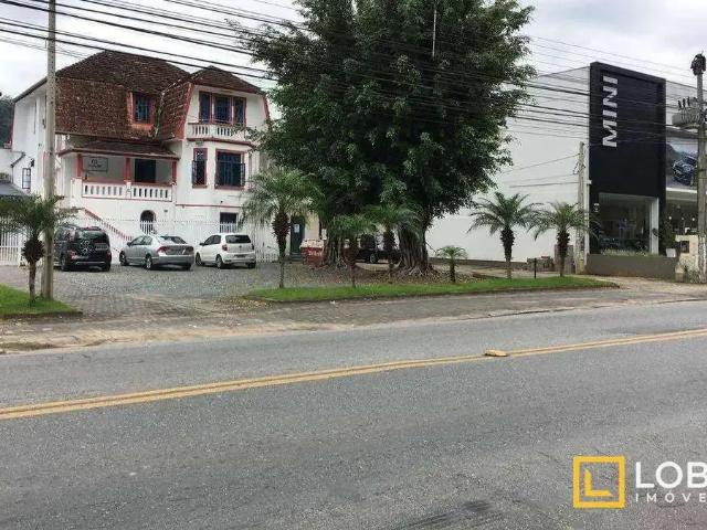 Casa / Sobrado para Venda em Blumenau/SC Centro 8 Quartos