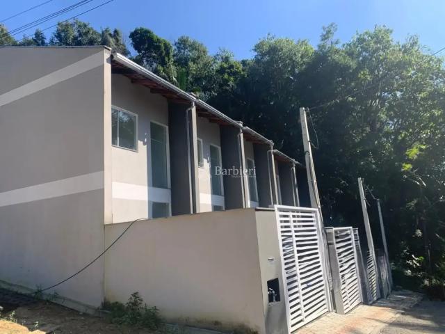 Casa / Sobrado para Venda em Blumenau/SC Do Salto 2 Quartos