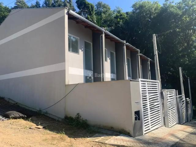 Casa / Sobrado para Venda em Blumenau/SC Do Salto 2 Quartos