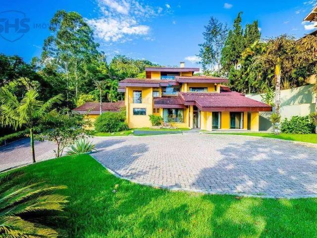 Casa / Sobrado para Venda em Blumenau/SC Escola Agrícola 6 Quartos