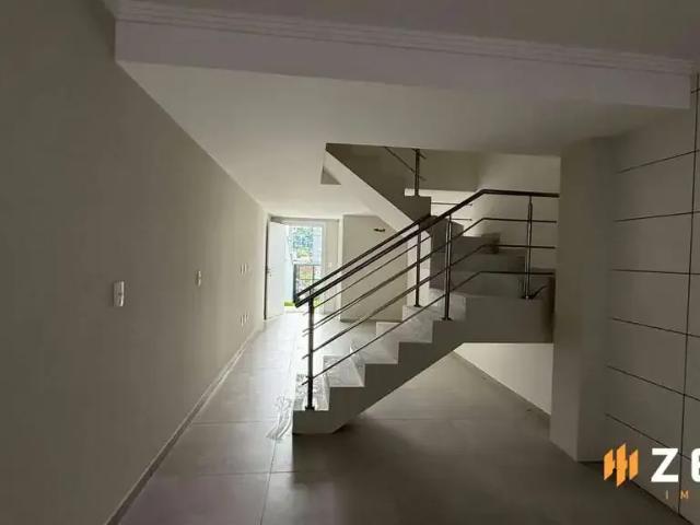 Casa / Sobrado para Venda em Blumenau/SC Escola Agrícola 2 Quartos
