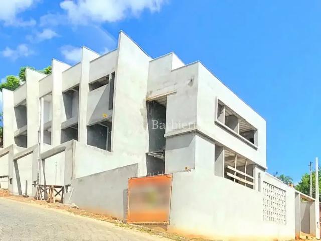 Casa / Sobrado para Venda em Blumenau/SC Escola Agrícola 3 Quartos