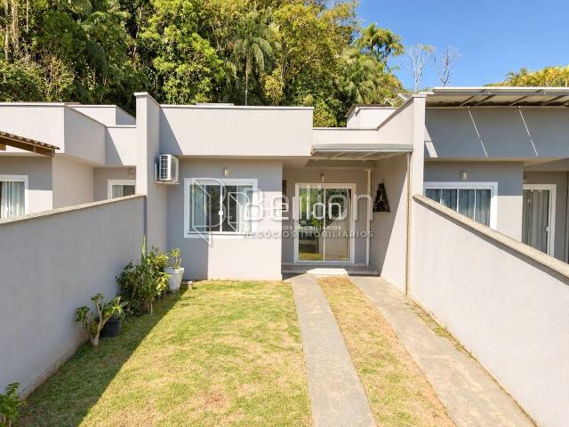 Casa / Sobrado para Venda em Blumenau/SC Fidélis 2 Quartos
