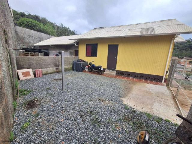 Casa / Sobrado para Venda em Blumenau/SC Fortaleza 4 Quartos