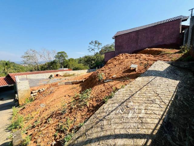 Casa / Sobrado para Venda em Blumenau/SC Fortaleza 2 Quartos
