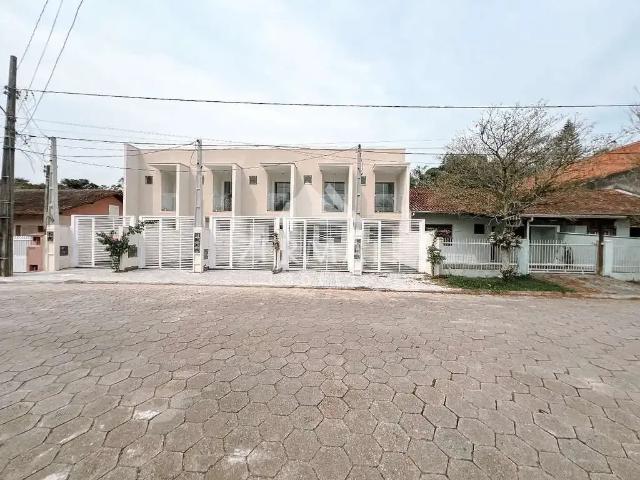 Casa / Sobrado para Venda em Blumenau/SC Fortaleza 2 Quartos