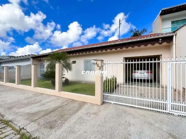Casa / Sobrado para Venda em Blumenau/SC Garcia 4 Quartos