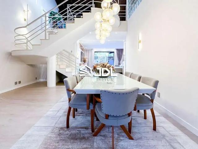 Casa / Sobrado para Venda em Blumenau/SC Garcia 4 Quartos