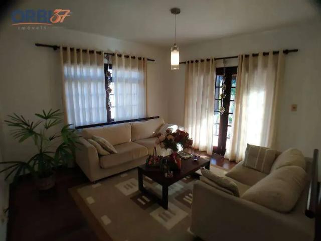 Casa / Sobrado para Venda em Blumenau/SC Garcia 4 Quartos
