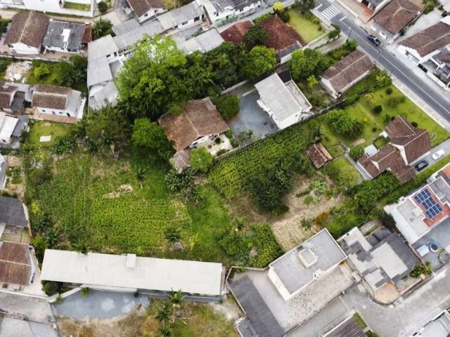 Casa / Sobrado para Venda em Blumenau/SC Garcia 4 Quartos
