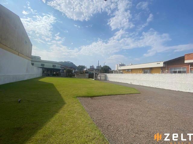 Casa / Sobrado para Venda em Blumenau/SC Garcia 3 Quartos