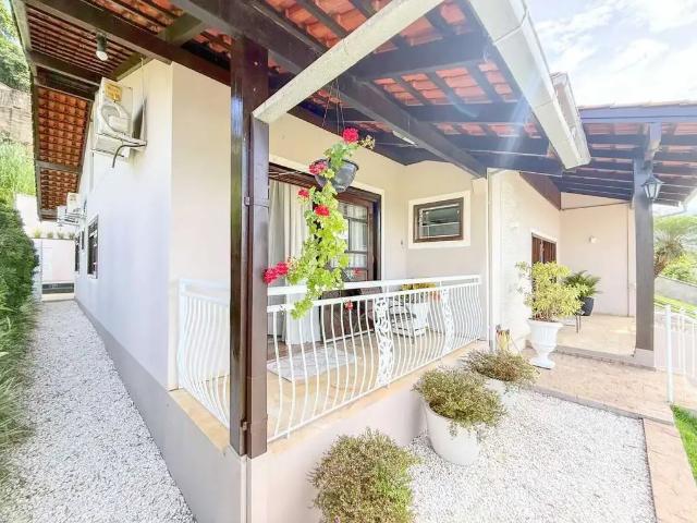 Casa / Sobrado para Venda em Blumenau/SC Garcia 3 Quartos