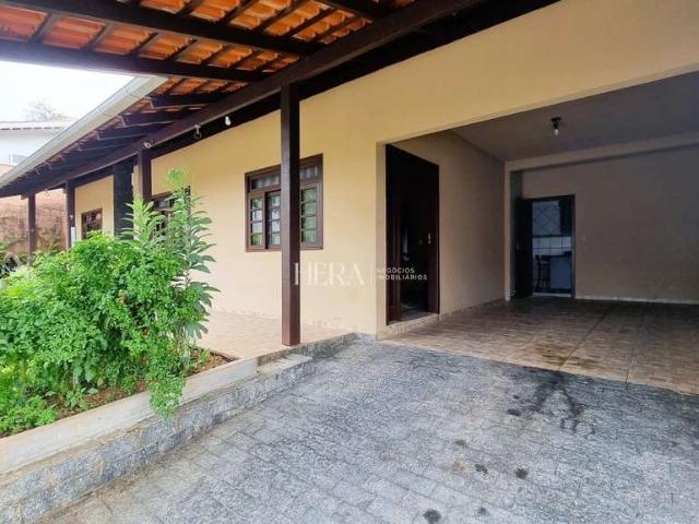 Casa / Sobrado para Venda em Blumenau/SC Garcia 3 Quartos