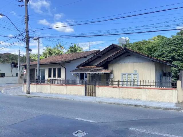 Casa / Sobrado para Venda em Blumenau/SC Itoupava Norte 2 Quartos