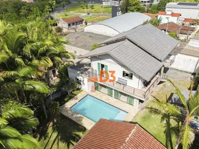 Casa / Sobrado para Venda em Blumenau/SC Itoupava Norte 4 Quartos
