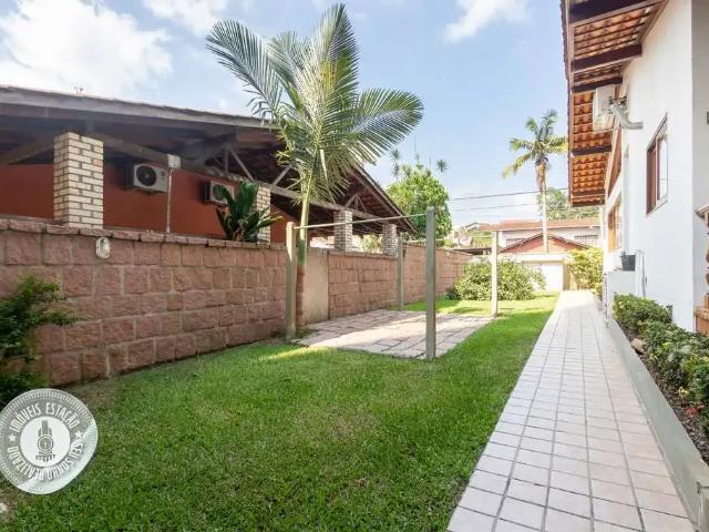 Casa / Sobrado para Venda em Blumenau/SC Itoupava Norte 4 Quartos